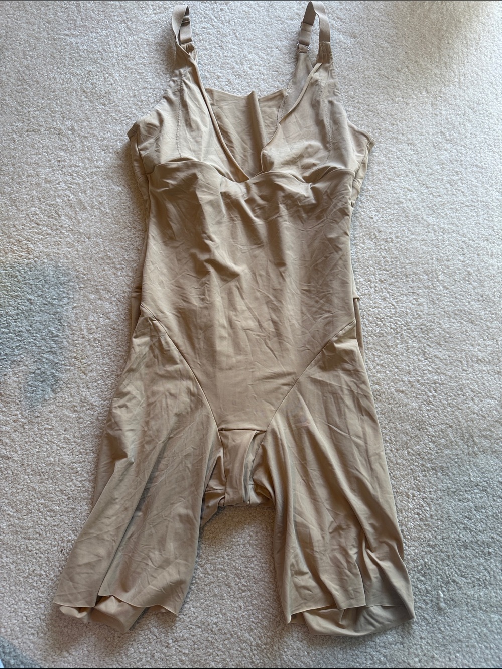 Maidenform Flexees Beige Shapewear Bodysuit - Large